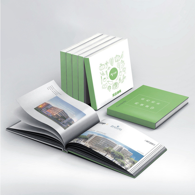 Épaisseur polychrome du livret 128gsm 157gsm d'impression de guide de brochure