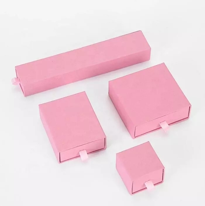 Matériel imprimé polychrome de velours de carton de boîtes de bracelet de collier