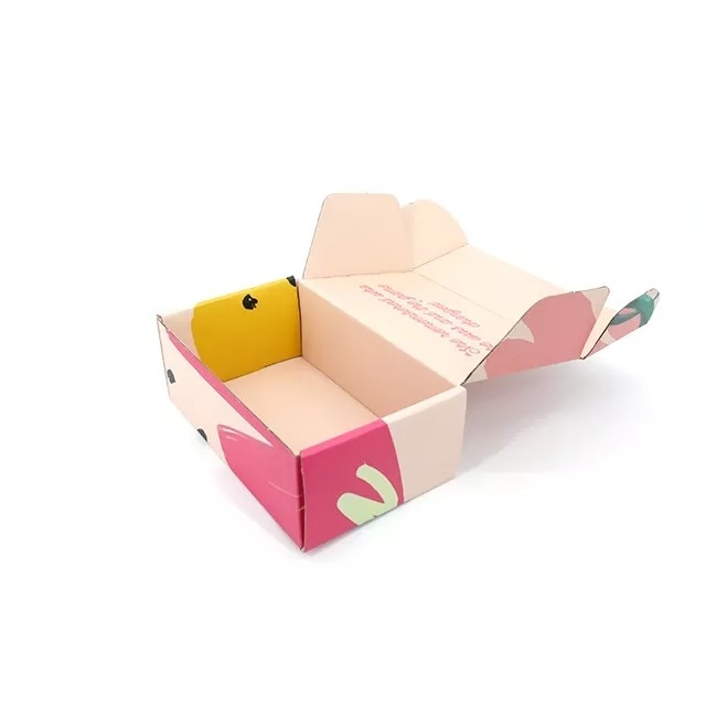 Boîtes d'affranchissement personnalisées par Kraft de boîte d'emballage de papier imprimé par carton ondulé